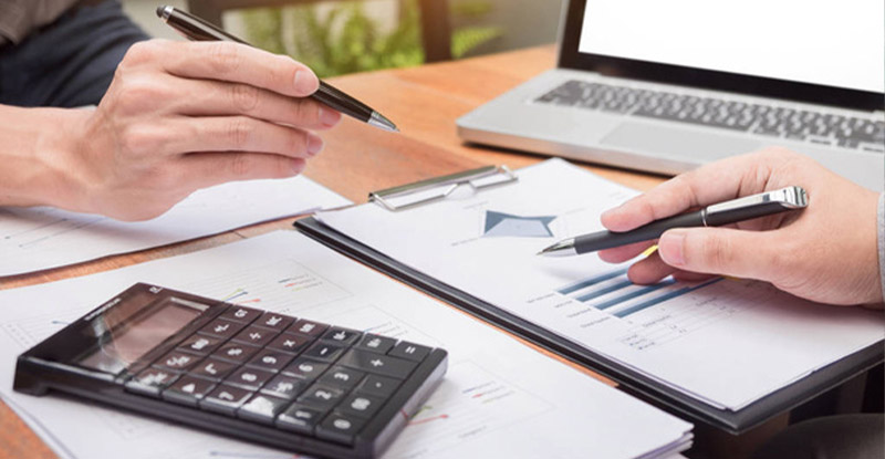 Common Challenges Faced by CFOs in Managing Financial Statements and Reports