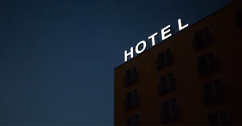 AI in Hotel Management: 5 Key Features Driving Innovation