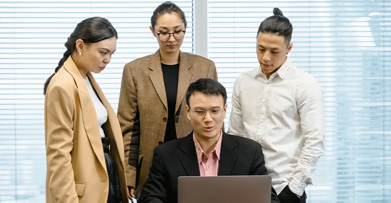 How Business Management Systems Connect Teams and Operations