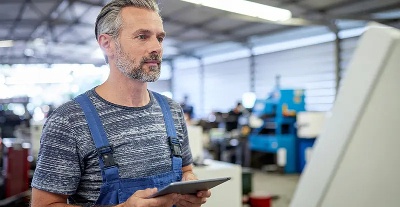 IoT-Driven ERP Strategies to Transform Manufacturing in 2025